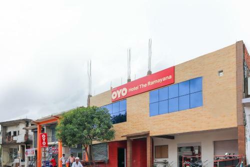 Hotel Oyo 24956 Ramayana