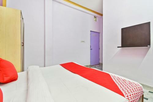 Oyo 30915 Hotel Sidhi Vinayak And Restuarant