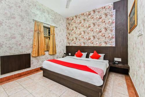 Oyo 30915 Hotel Sidhi Vinayak And Restuarant