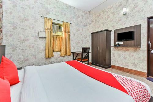 Oyo 30915 Hotel Sidhi Vinayak And Restuarant
