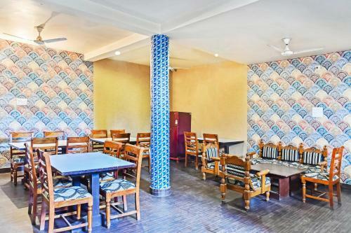 Oyo 30915 Hotel Sidhi Vinayak And Restuarant
