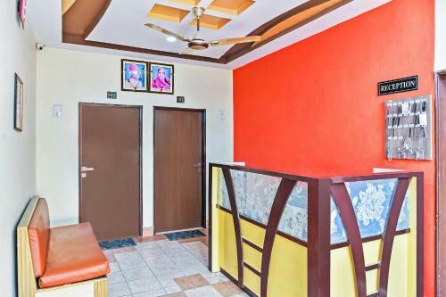 Oyo 30915 Hotel Sidhi Vinayak And Restuarant