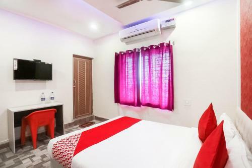 Hotel Oyo 48754 Arati Homes