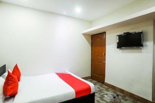 Hotel Oyo 48754 Arati Homes