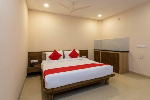 Hotel Oyo 64827 Marve Residency