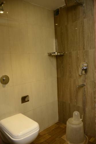 Hotel Malad Inn