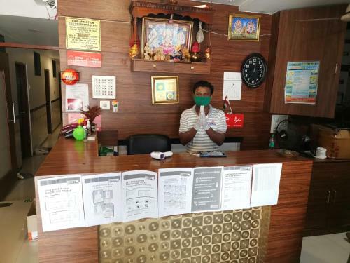 Oyo 71172 Hotel Sion Residency