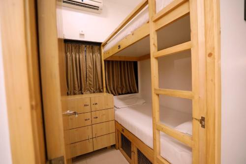 Nap Manor Hostels