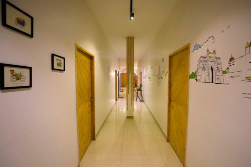 Nap Manor Hostels