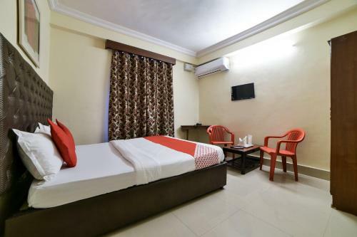 Hotel Oyo 15229 Radhe Residency