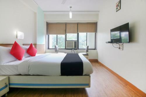 Capital O75414 Hotel Dream Residency
