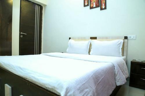 Staywood Serviced Apartments 2bhk In Powai