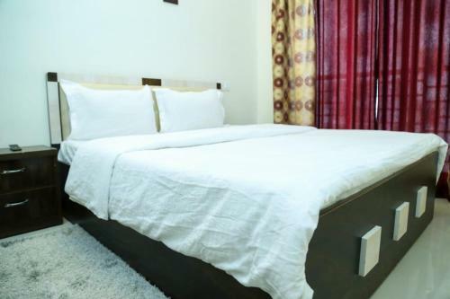 Staywood Serviced Apartments 2bhk In Powai