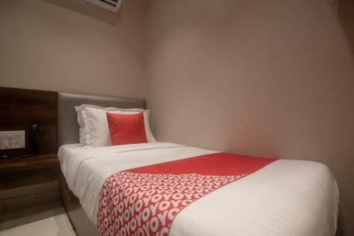 Oyo 41605 Hotel Prince Palace