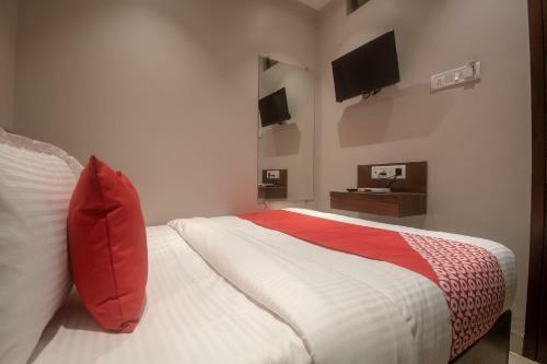 Oyo 41605 Hotel Prince Palace
