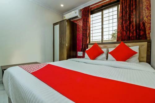Oyo 24416 The United Hotel