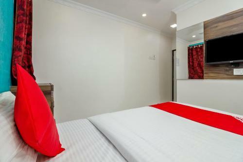 Oyo 24416 The United Hotel