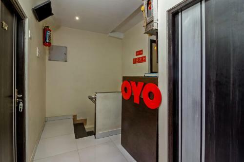 Oyo 24416 The United Hotel