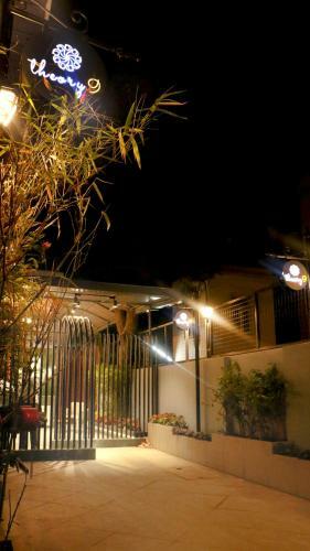 Theory9 Premium Service Apartments Bandra