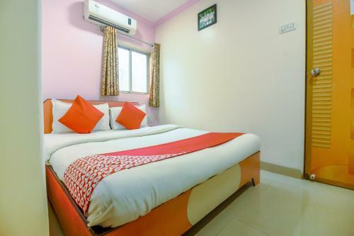 Oyo 74855 Hotel Nirmal Inn