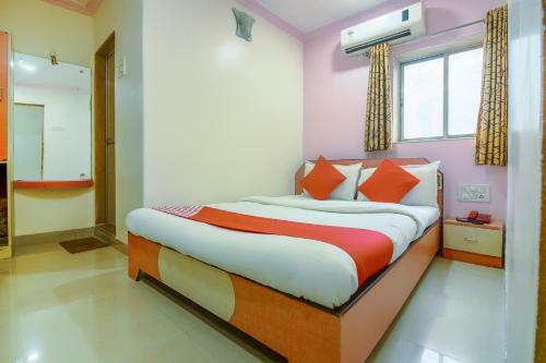 Oyo 74855 Hotel Nirmal Inn