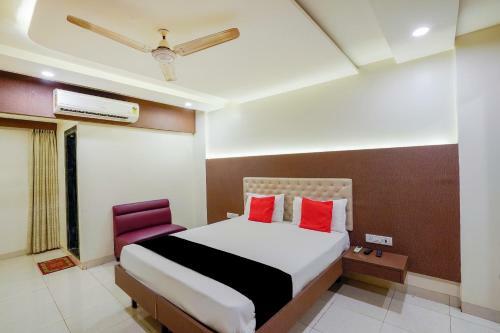 Capital O74962 Hotel Sapna