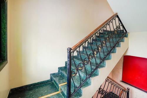 Capital O74962 Hotel Sapna