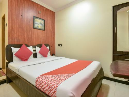 Oyo 76488 Hotel Impex Residency
