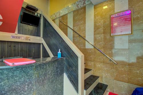 Hotel Oyo 76808 Ovo Residency