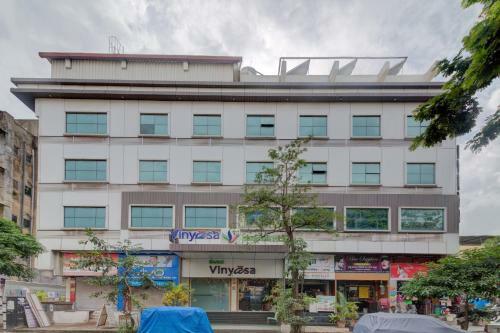 Oyo Flagship 77666 Hotel Vinyasa