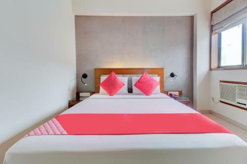 Oyo Flagship 77666 Hotel Vinyasa