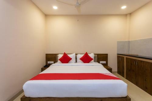 Oyo 78089 Hotel Royal Heritages