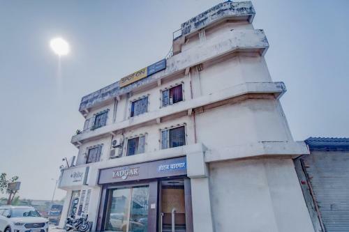 Spot On 78381 Hotel Yadgar