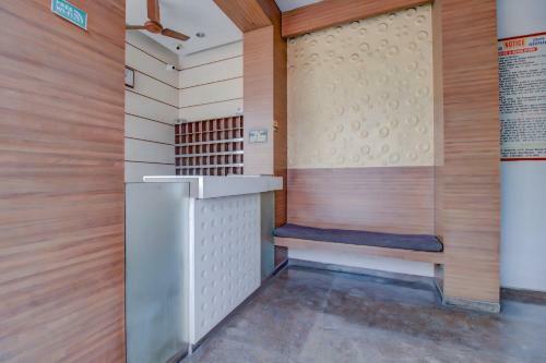 Spot On 78381 Hotel Yadgar