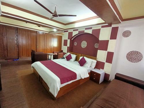 Hotel Kalpataru Hometel
