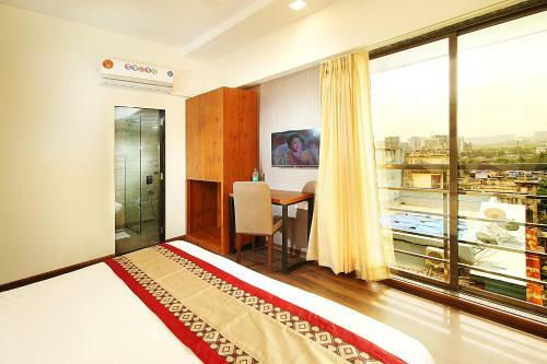 Mumbai House Luxury Apartment