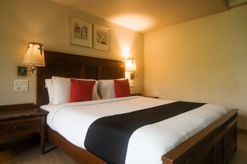 Capital O 44163 Hotel Sai Inn
