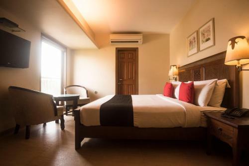 Capital O 44163 Hotel Sai Inn