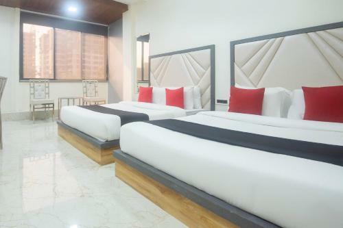 Capital O 62560 Hotel Zaid International