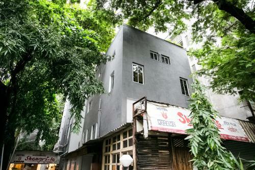 Oyo Flagship 77192 Hotel Shangrila Nehru Road