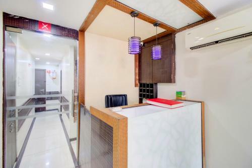 Oyo 77803 Hotel Jd Residency