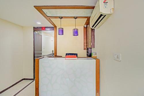 Oyo 77701 Hotel Aquarius