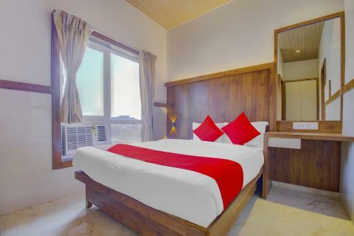 Oyo 77349 Hotel Super 7 Inn
