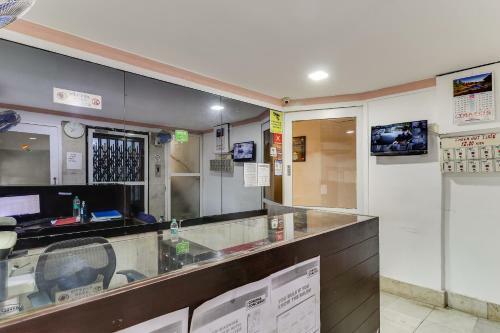 Oyo 79455 Flagship Hotel Plaza