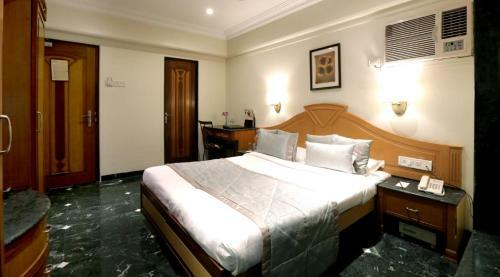 Sai Leela Hotel