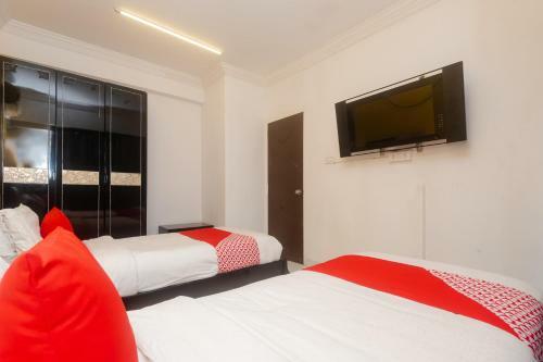 Hotel Oyo 40027 Royal Palms Shared Serviced Apartment