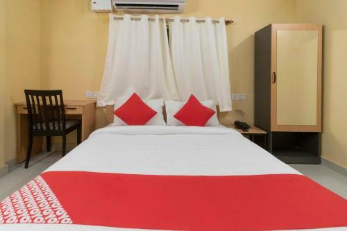Hotel Oyo Flagship 77393 Silver Cloud Inn