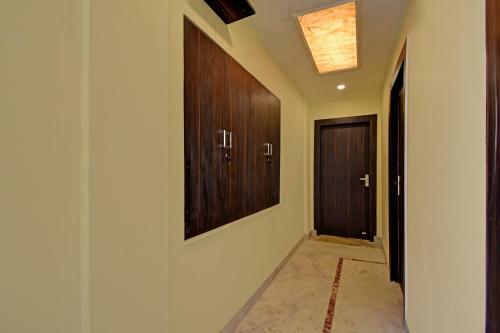 Oyo 78897 Collection O Keechan Hotels