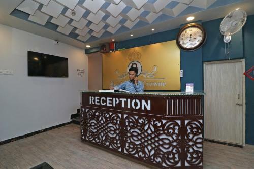 Hotel Silverkey Executive Stays 76470 Royal Crown Airport