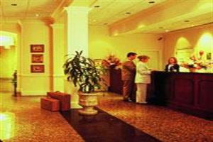 Hotel Queen And Crescent